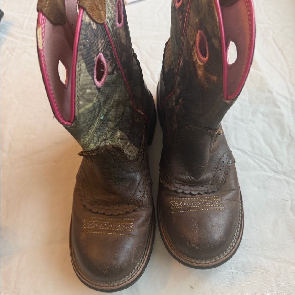 Ariat  Brown and Pink Camo Boots